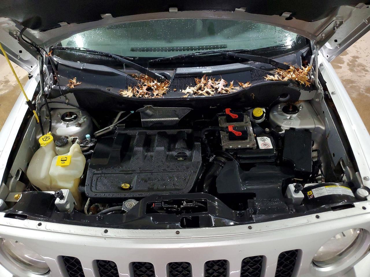 2011 JEEP PATRIOT LATITUDE — Фото 12 из 13