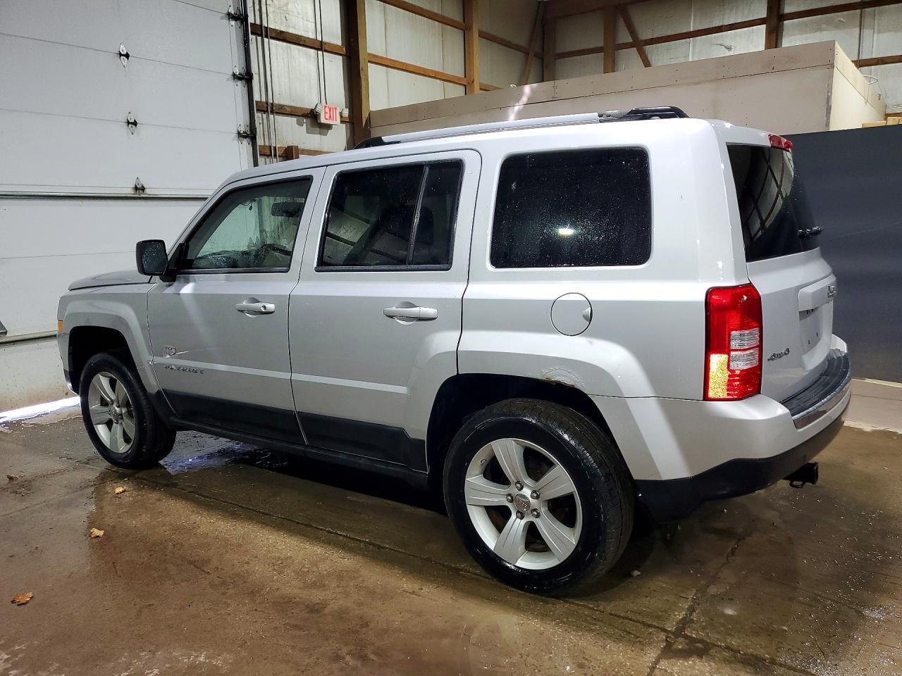 2011 JEEP PATRIOT LATITUDE — Фото 2 из 13