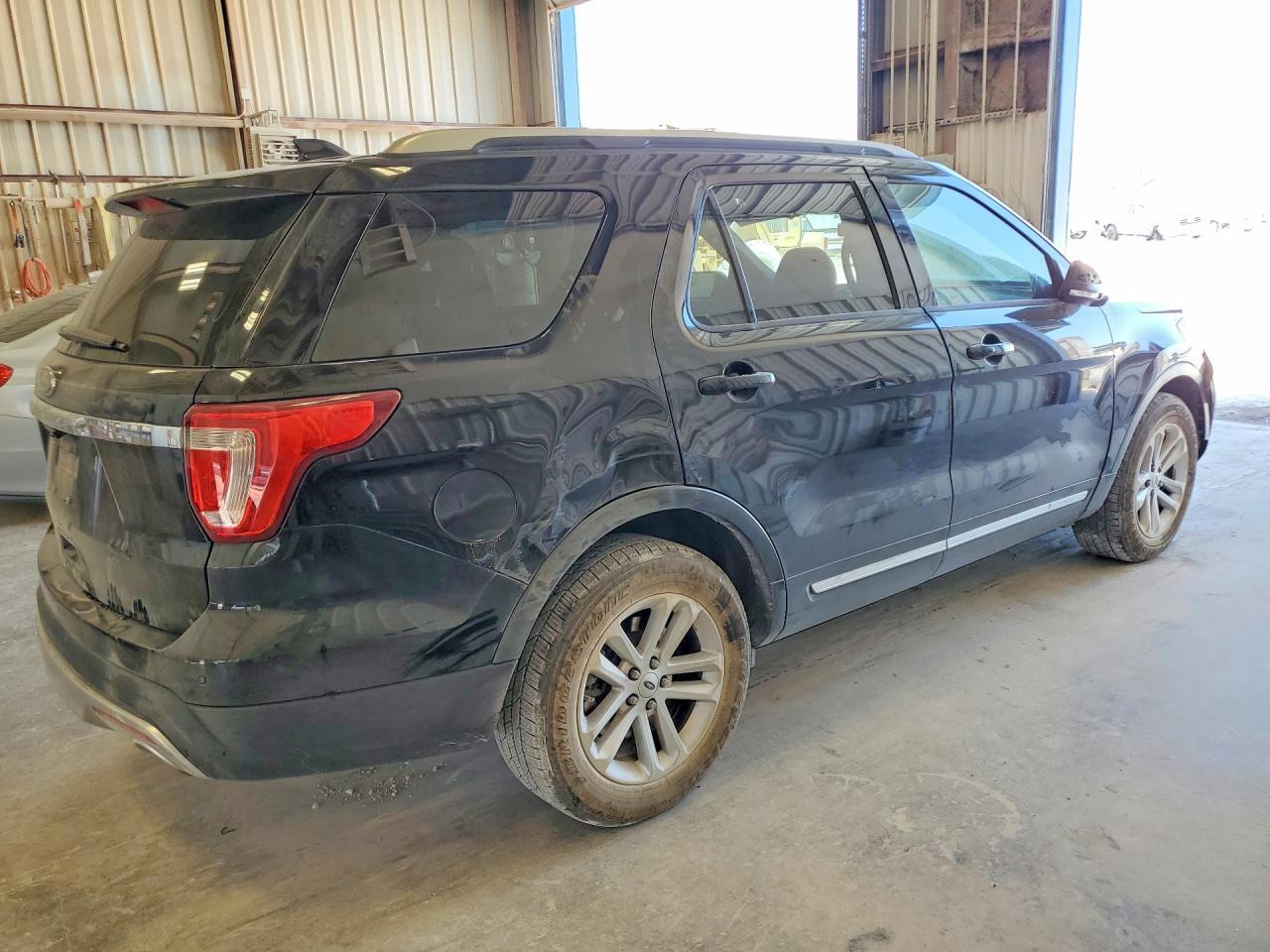 1FM5K7D84HGD76434 2017 FORD EXPLORER photo no. 3