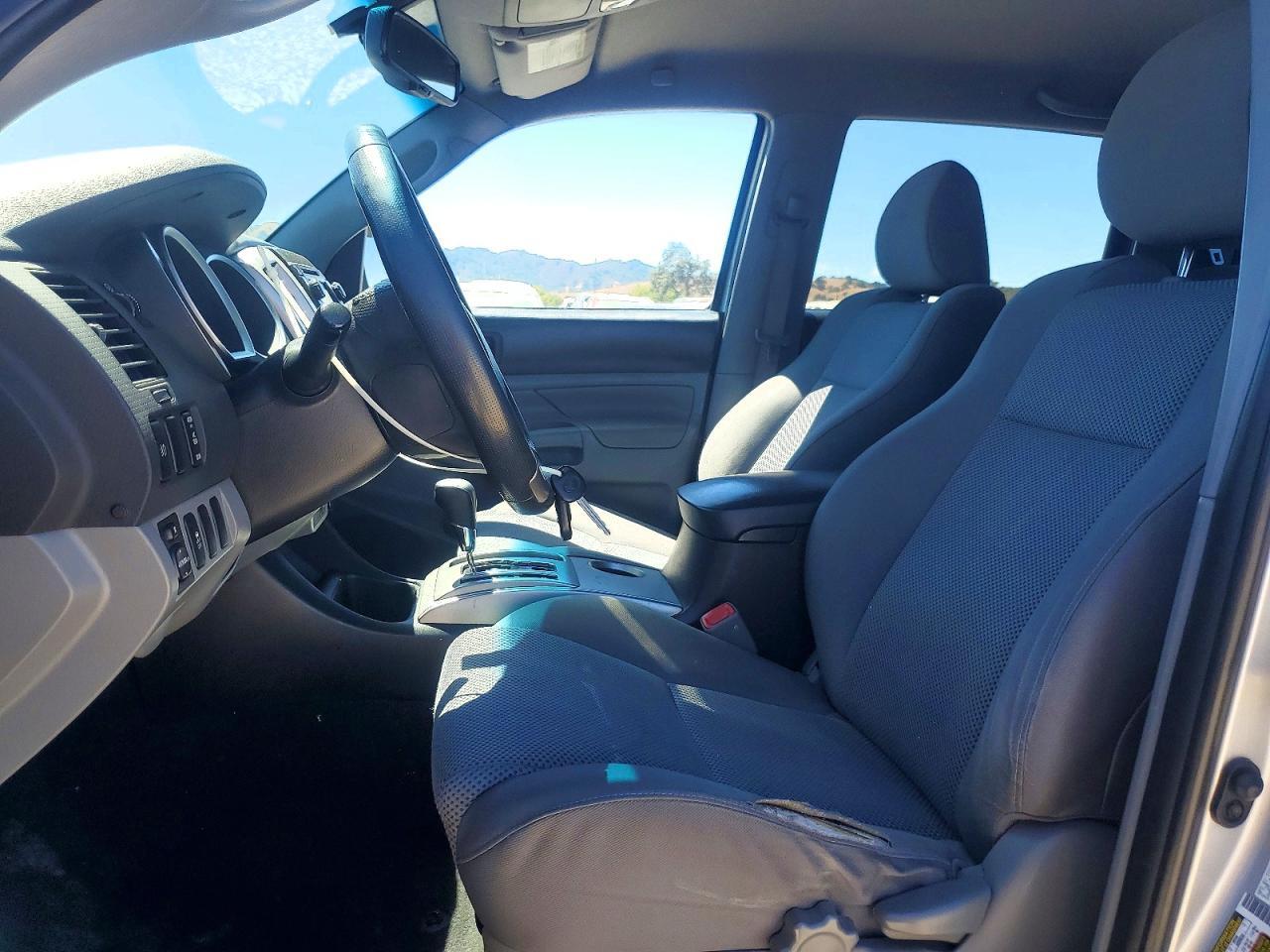2013 TOYOTA TACOMA DOUBLE CAB PRERUNNER LONG BED — Фото 7 из 12