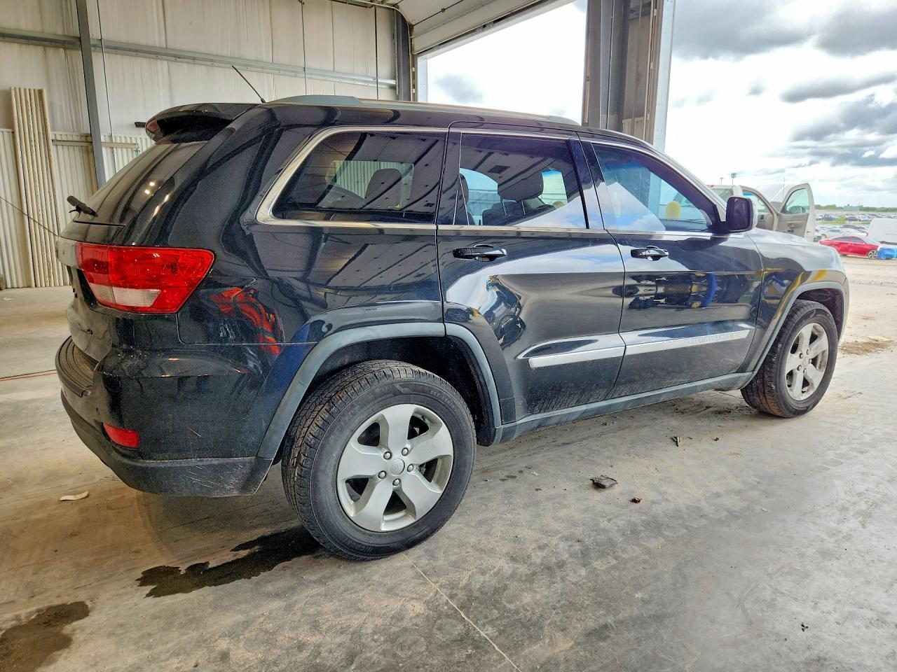 2011 JEEP GRAND CHEROKEE LAREDO — Фото 3 из 13