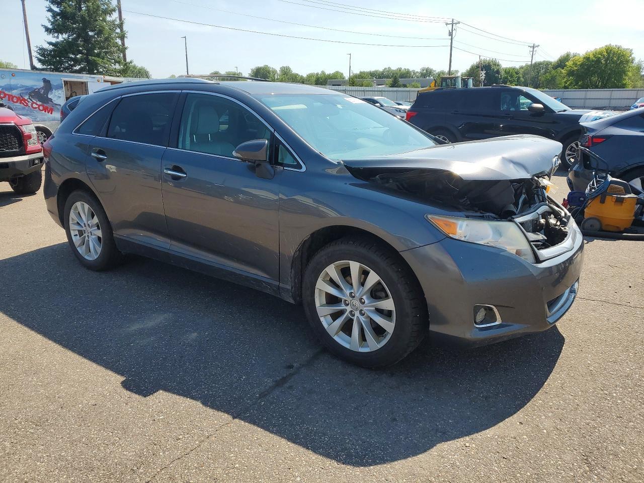 2013 TOYOTA VENZA XLE — Фото 4 из 13