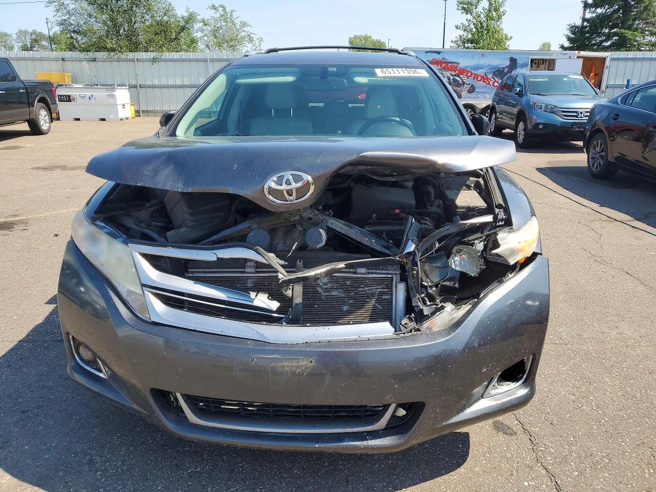 2013 TOYOTA VENZA XLE — Фото 5 из 13