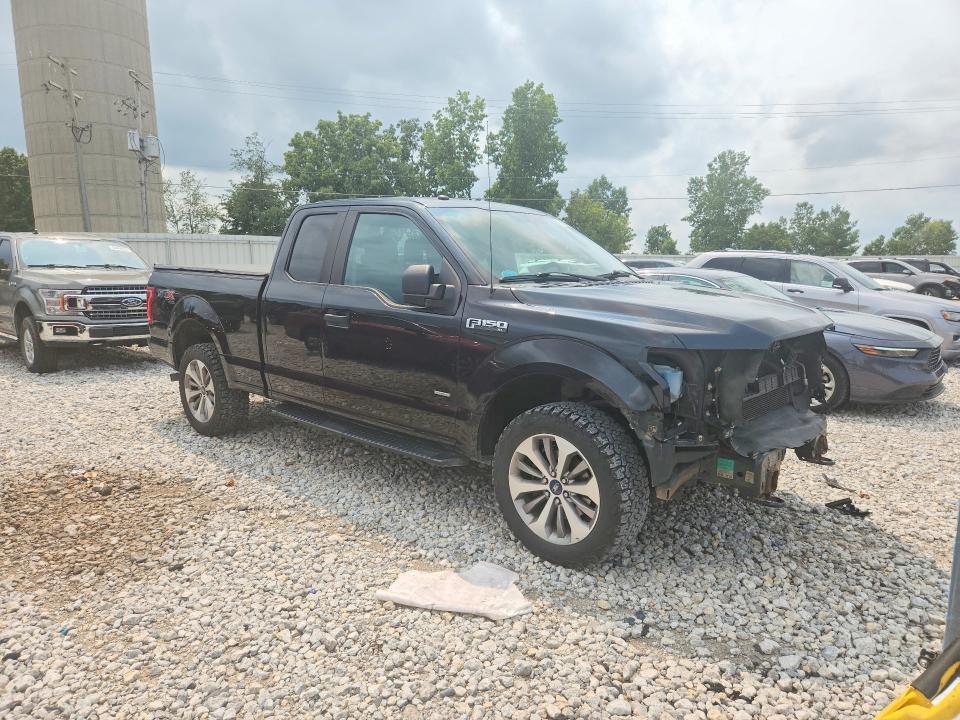 2017 FORD F150 SUPER CAB — Фото 4 из 12