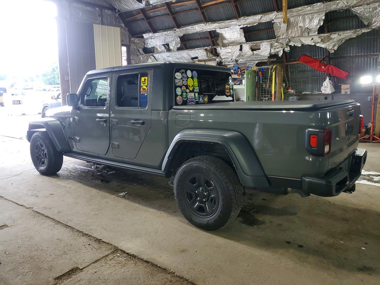 2021 JEEP GLADIATOR SPORT — Фото 2 из 12