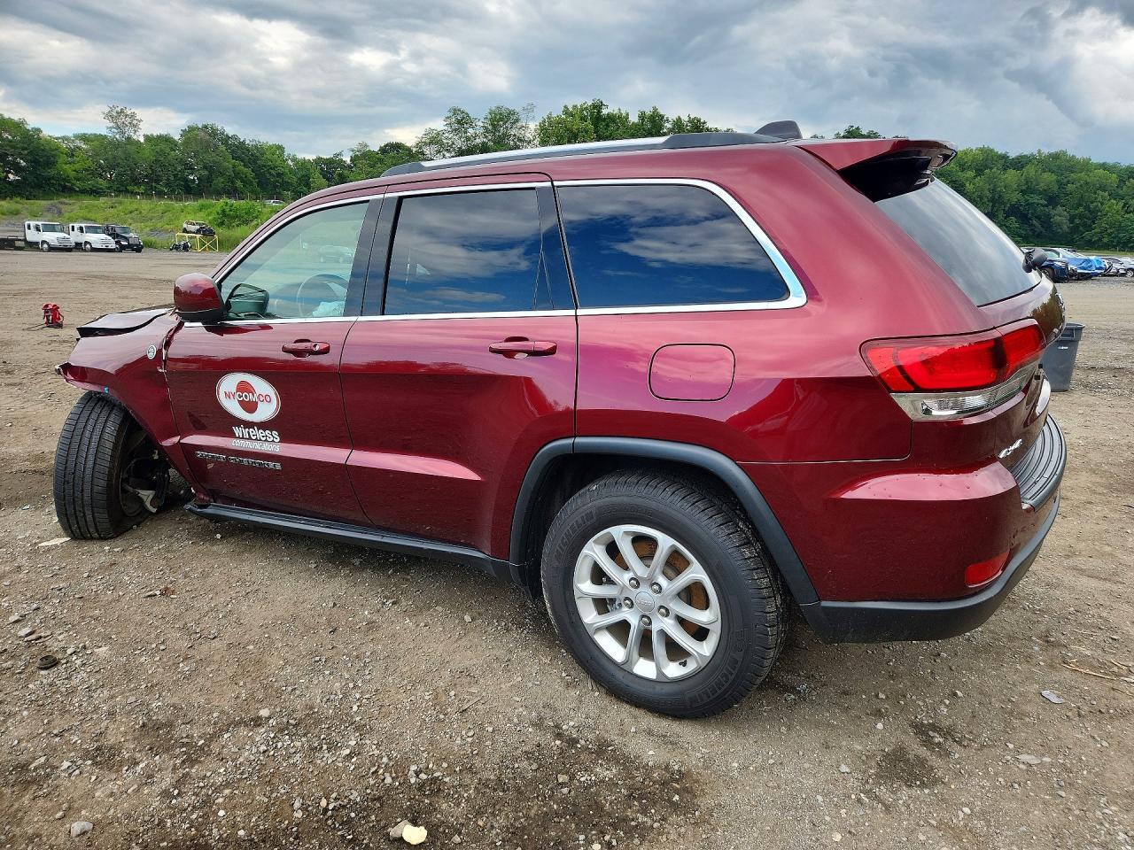 2021 JEEP GRAND CHEROKEE LAREDO — Фото 2 из 13