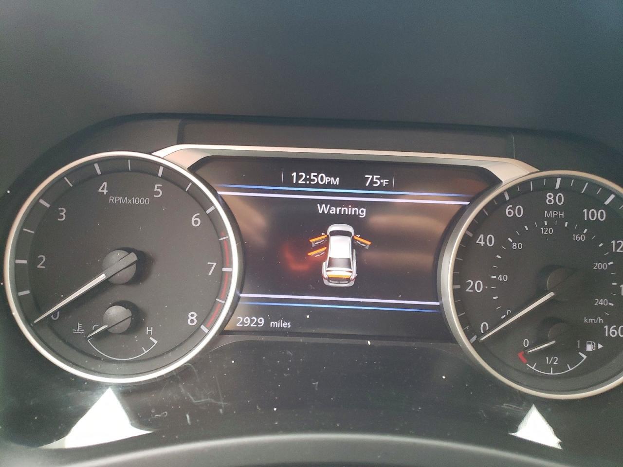 2025 NISSAN SENTRA SV — Фото 9 из 13