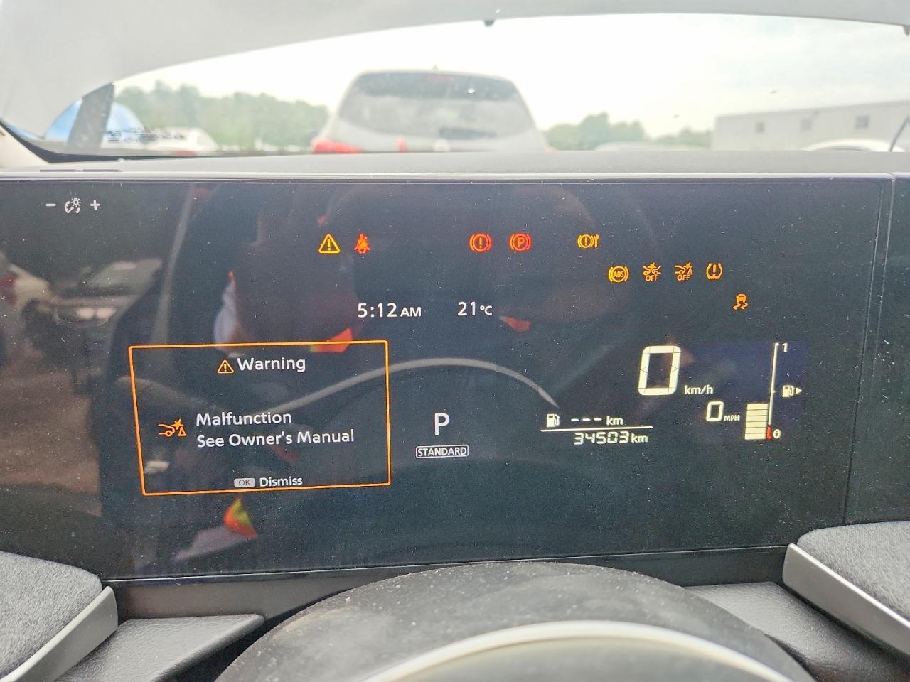 2025 NISSAN KICKS SV — Фото 9 из 14