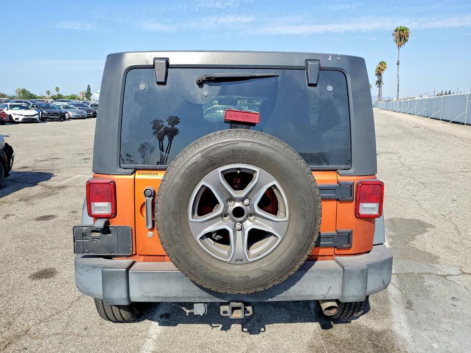 1J4HA3H13BL520624 2011 JEEP WRANGLER UNLIMITED photo no. 6