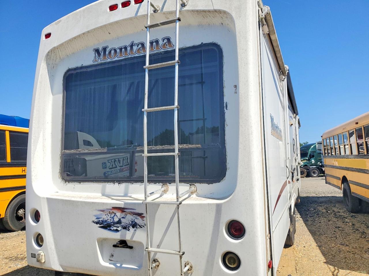 2011 KEYSTONE RV TRAILERS — Фото 4 из 10