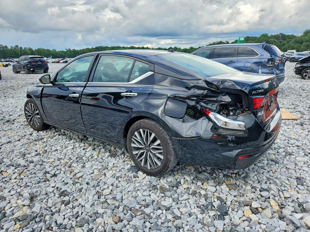 2025 NISSAN ALTIMA SV — Фото 2 из 12
