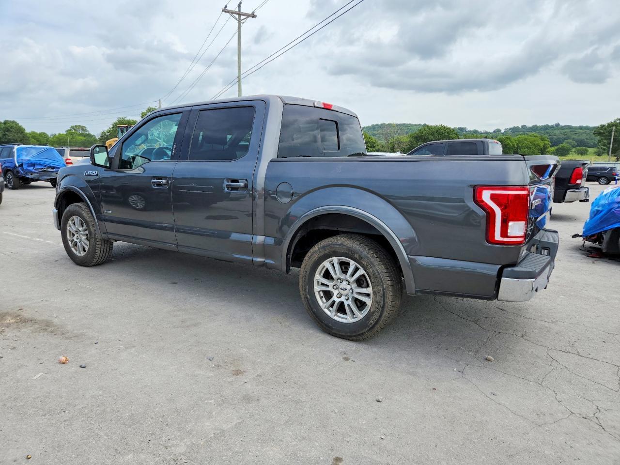 1FTEW1CP1HFB38772 2017 FORD F150 photo no. 2