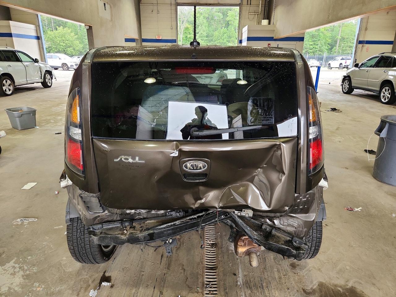 KNDJT2A22B7319305 2011 KIA SOUL photo no. 6