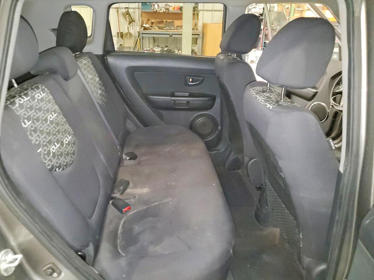 2011 KIA SOUL + — Фото 11 из 13