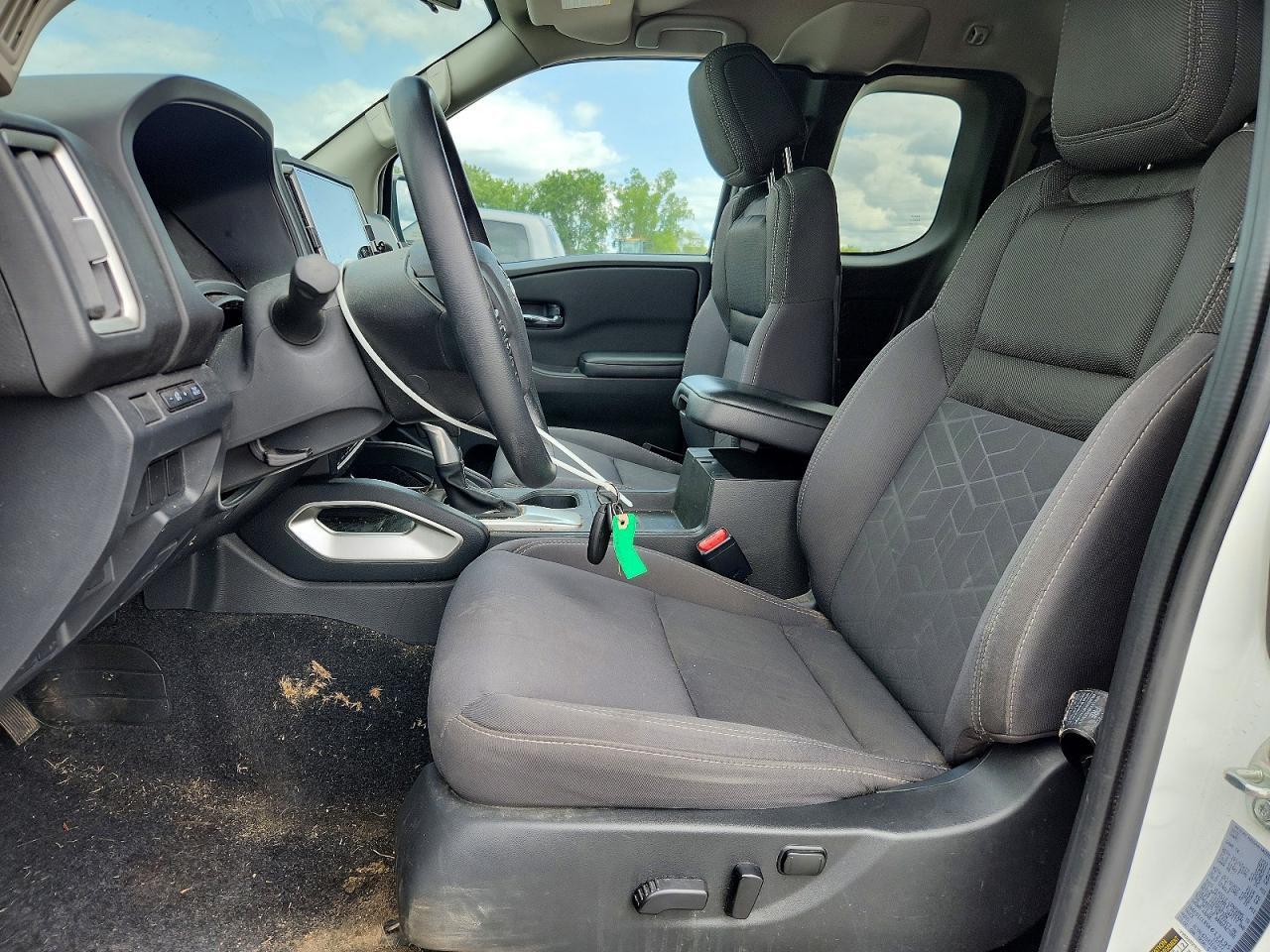 2025 NISSAN FRONTIER SV — Фото 7 из 12