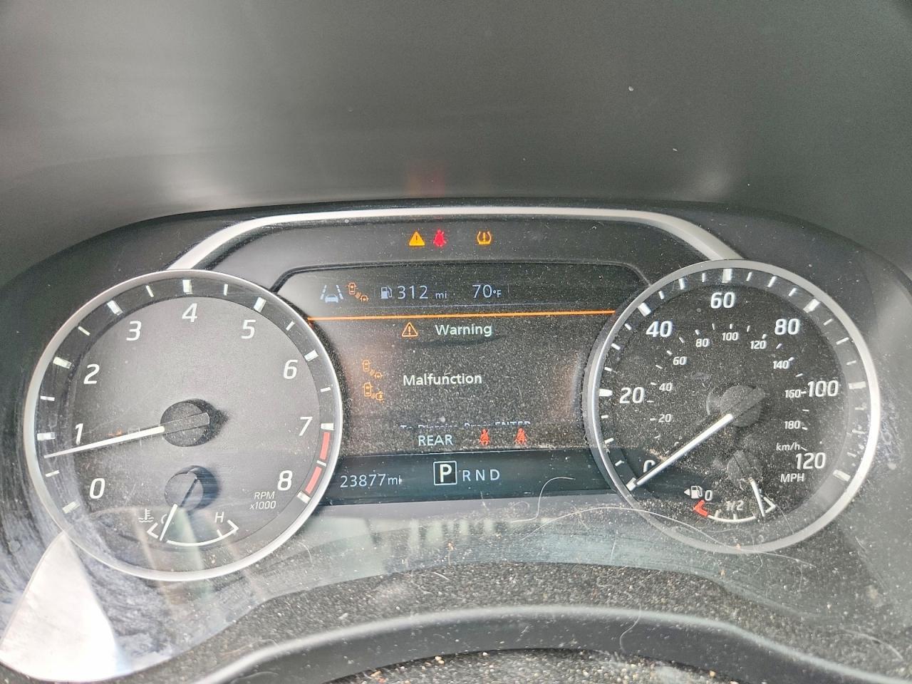 2025 NISSAN FRONTIER SV — Фото 9 из 12