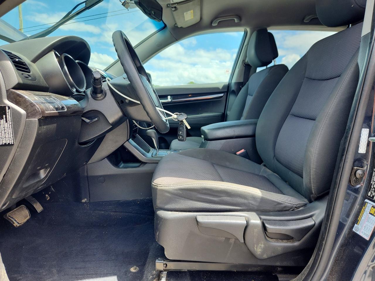 2011 KIA SORENTO LX — Фото 7 из 13