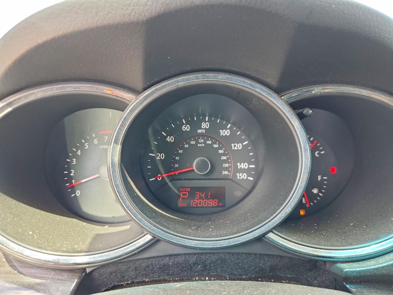 2011 KIA SORENTO LX — Фото 9 из 13