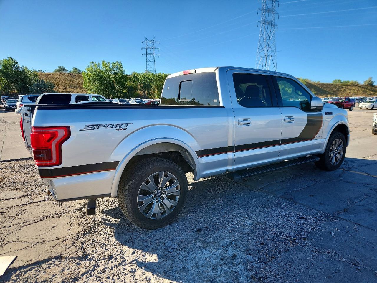 1FTFW1EG9HFA50022 2017 FORD F150 photo no. 3