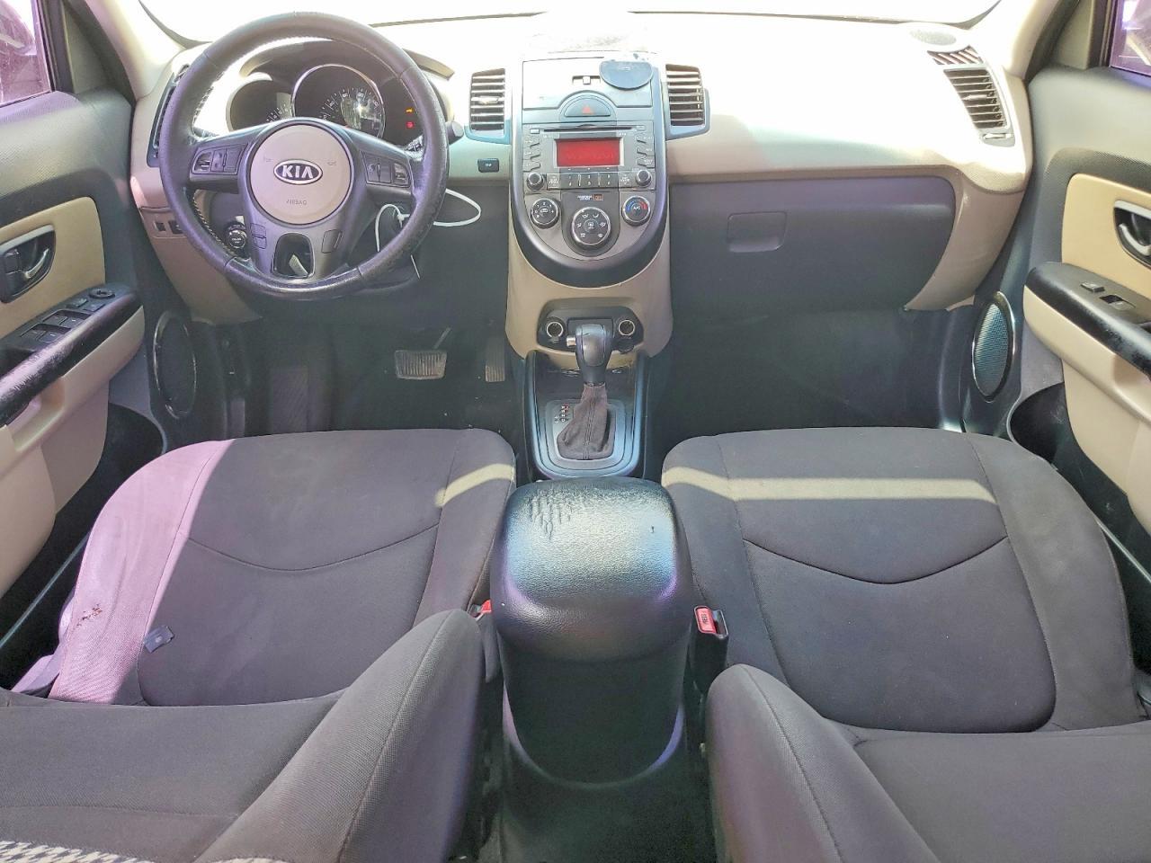 2011 KIA SOUL — Фото 8 из 12