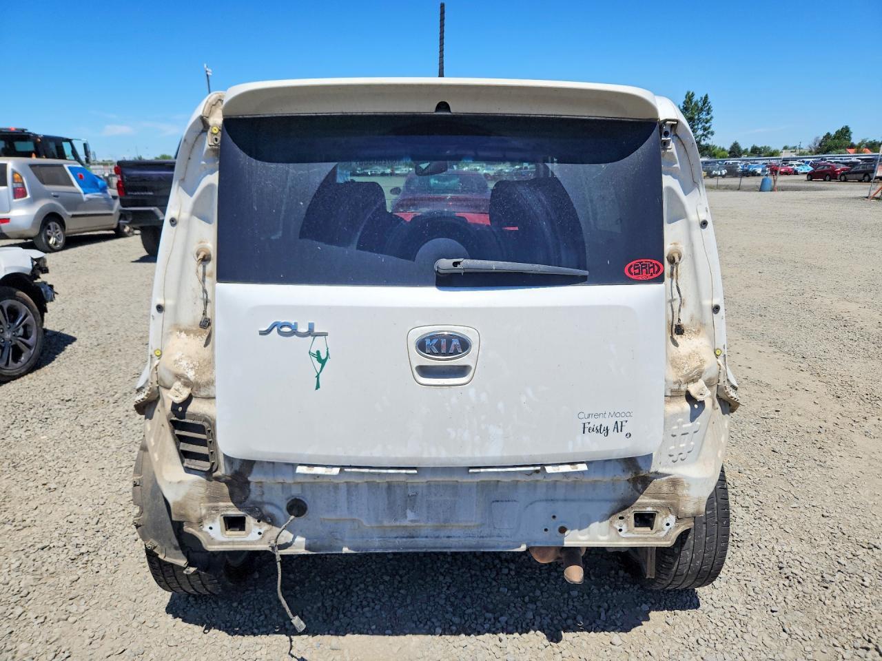 KNDJT2A23B7720846 2011 KIA SOUL photo no. 6