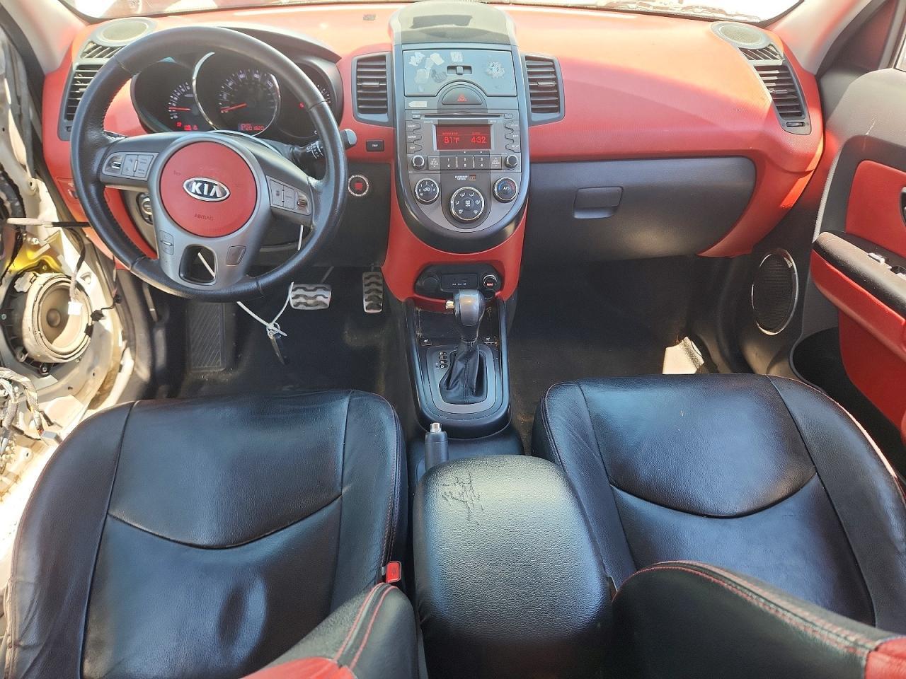 KNDJT2A23B7720846 2011 KIA SOUL photo no. 8