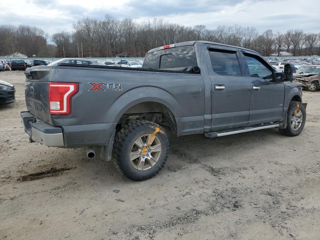 2017 FORD F150 SUPERCREW SUPERCREW — Фото 3 из 12