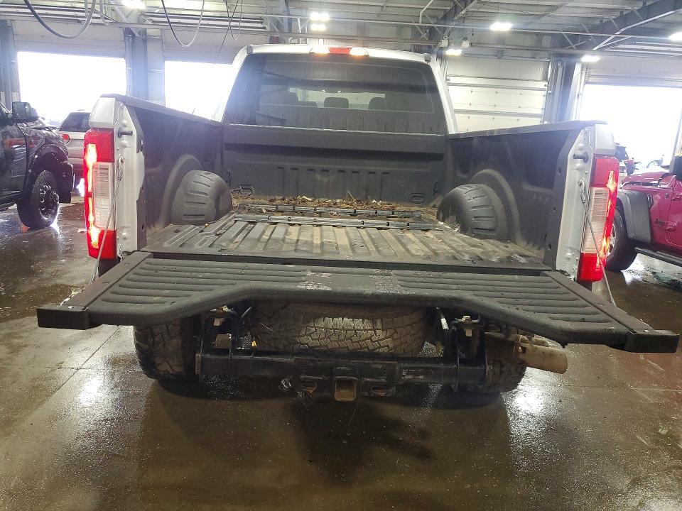 2017 FORD F250 SUPER — Фото 6 из 14