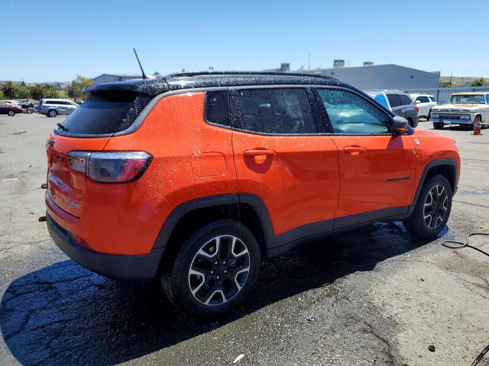 2021 JEEP COMPASS TRAILHAWK — Фото 3 из 12
