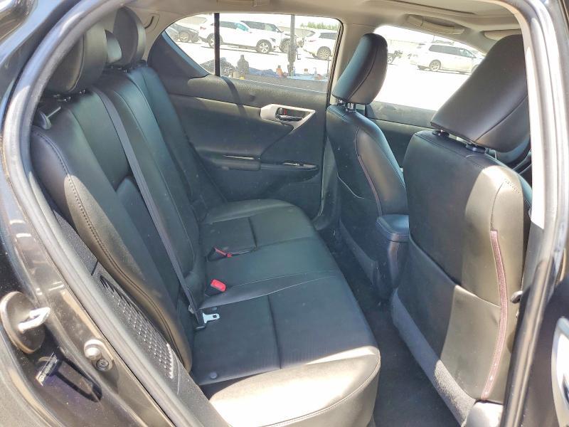 2011 LEXUS CT 200 — Фото 10 из 12