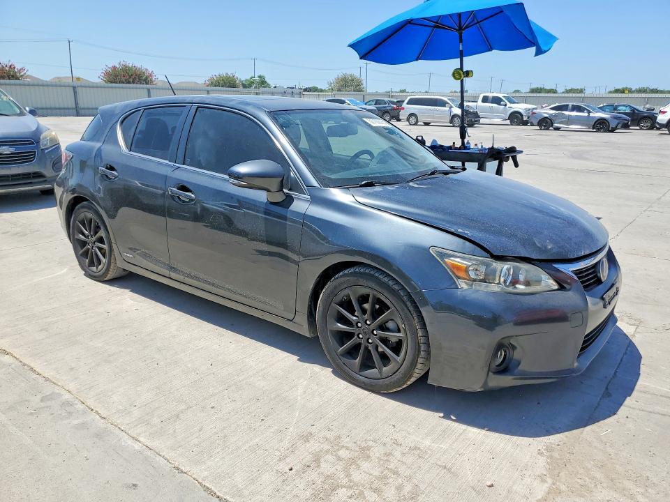 2011 LEXUS CT 200 — Фото 4 из 12