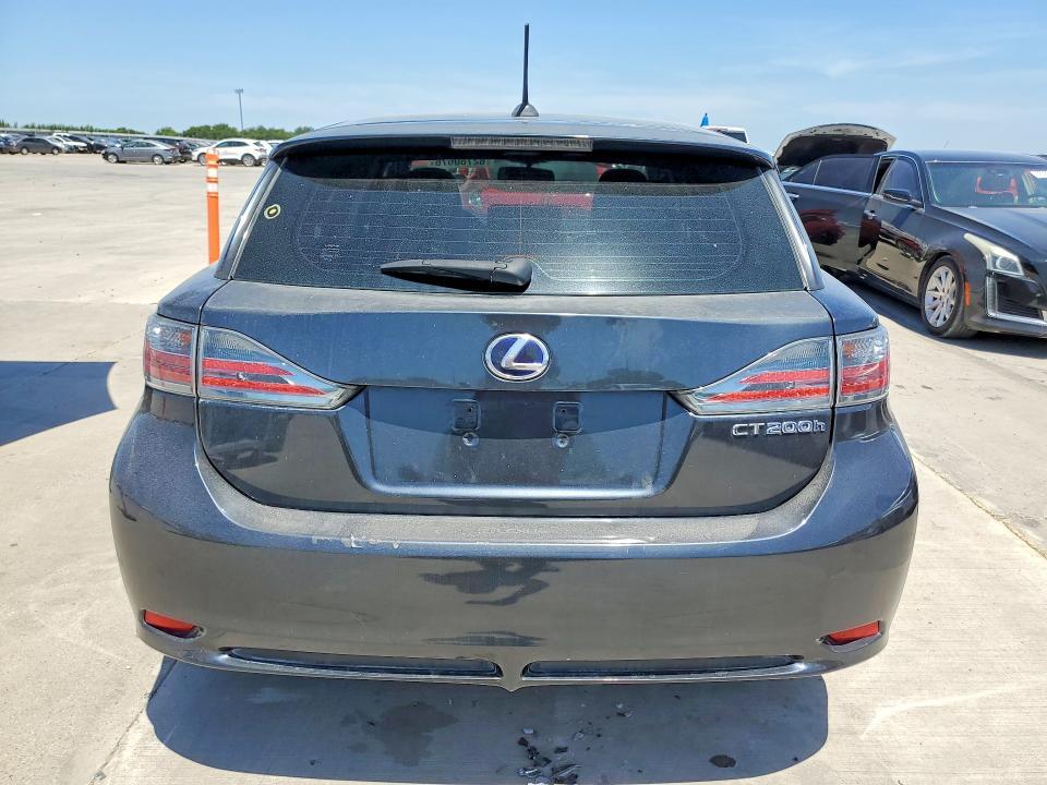 2011 LEXUS CT 200 — Фото 6 из 12