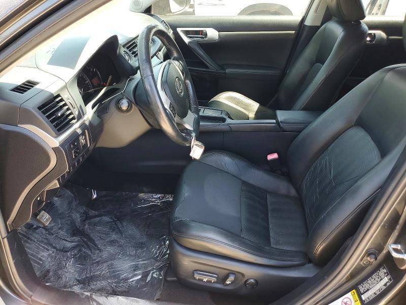 2011 LEXUS CT 200 — Фото 7 из 12