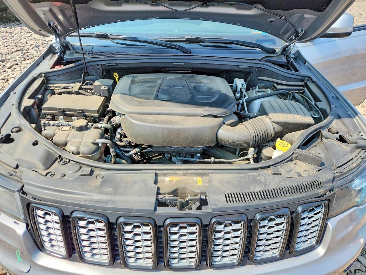 2021 JEEP GRAND CHEROKEE LAREDO — Фото 12 из 13