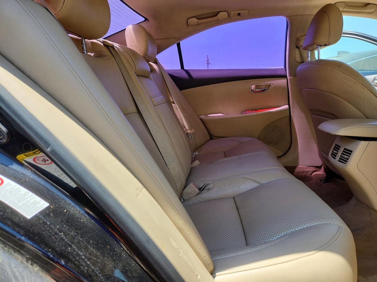 2011 LEXUS ES 350 — Фото 10 из 12