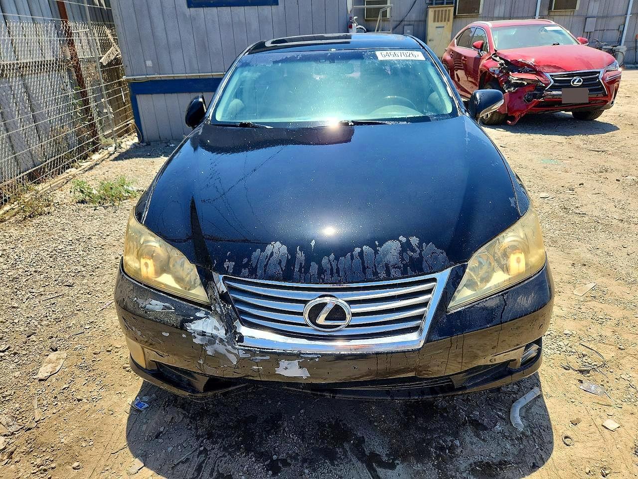 2011 LEXUS ES 350 — Фото 5 из 12