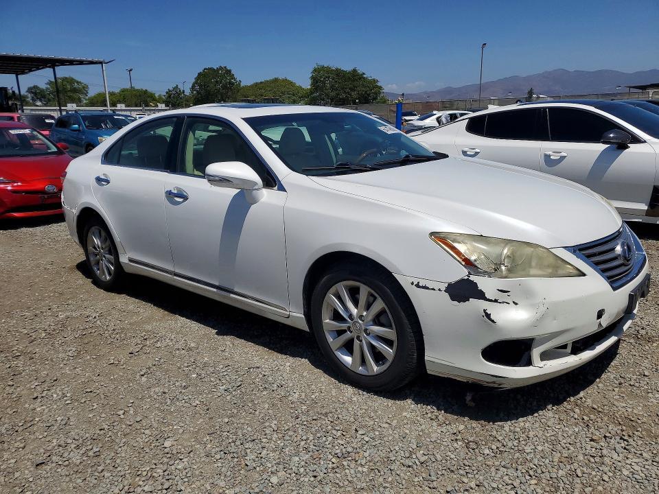 2011 LEXUS ES 350 — Фото 4 из 12