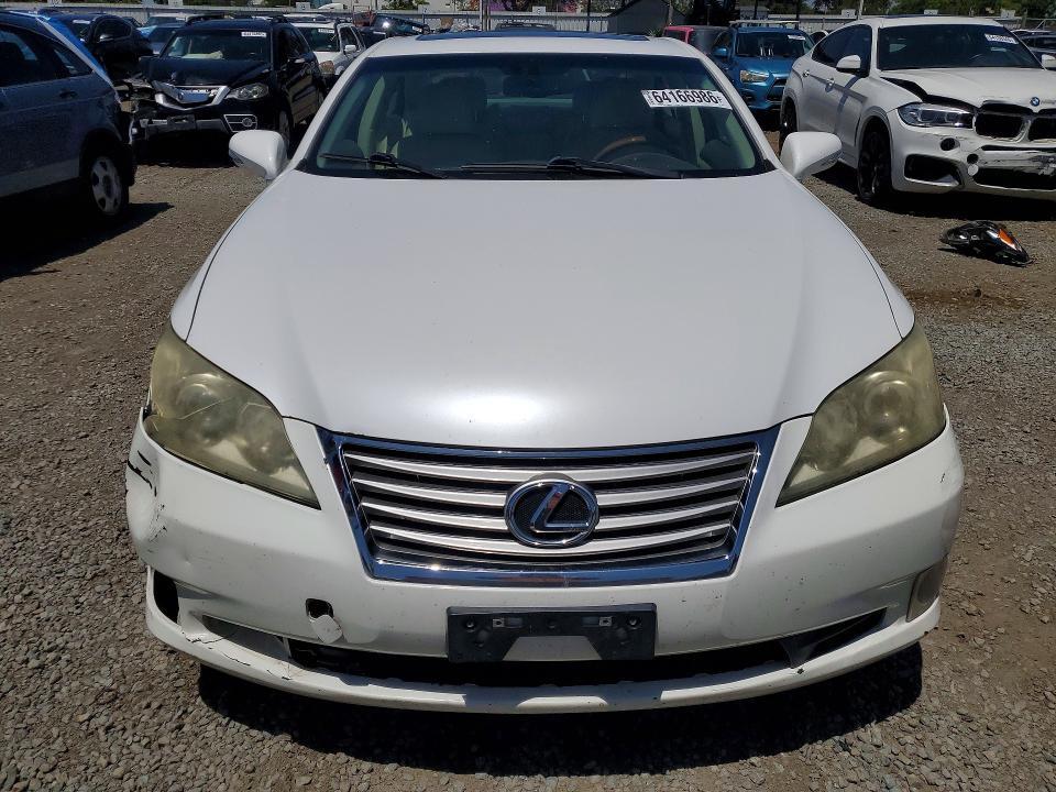 2011 LEXUS ES 350 — Фото 5 из 12