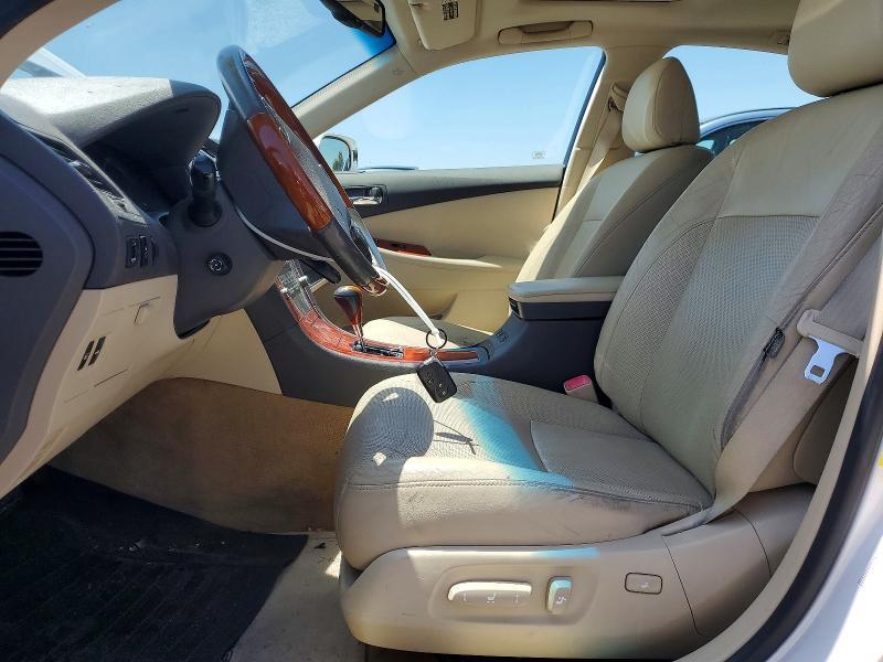 2011 LEXUS ES 350 — Фото 7 из 12