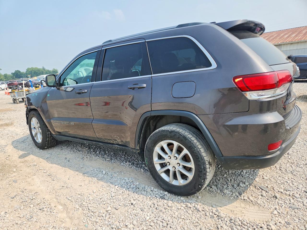 2021 JEEP GRAND CHEROKEE LAREDO — Фото 2 из 12
