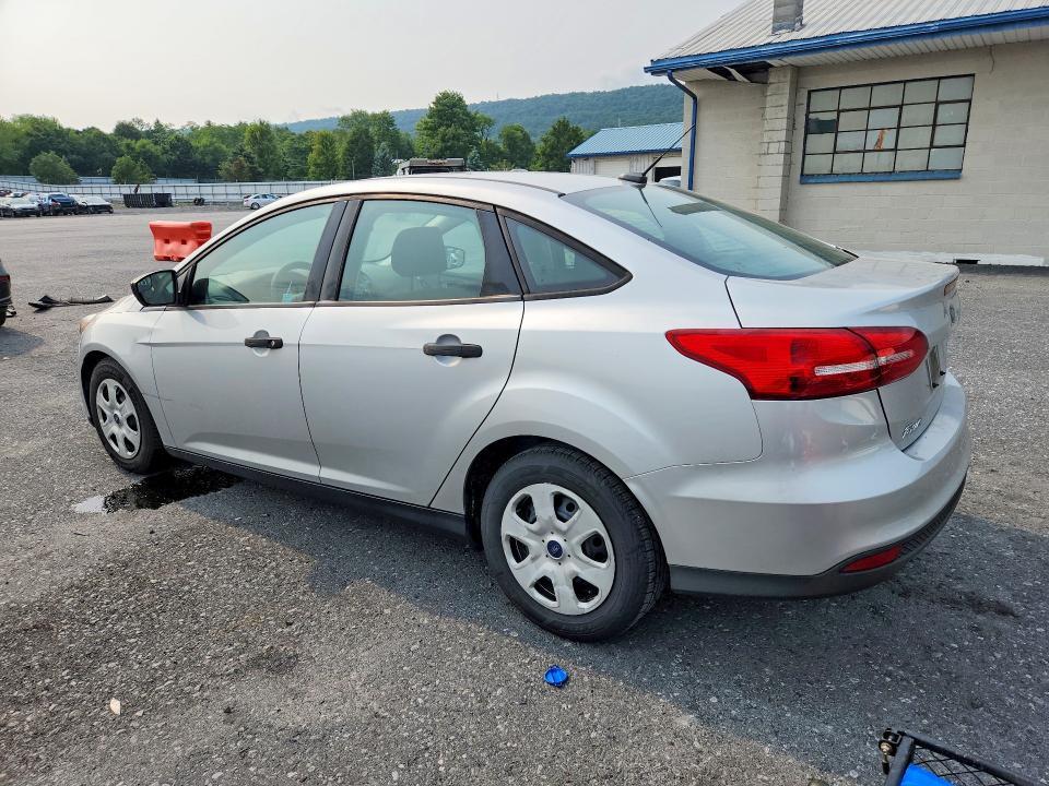 1FADP3E2XHL269230 2017 FORD FOCUS photo no. 2