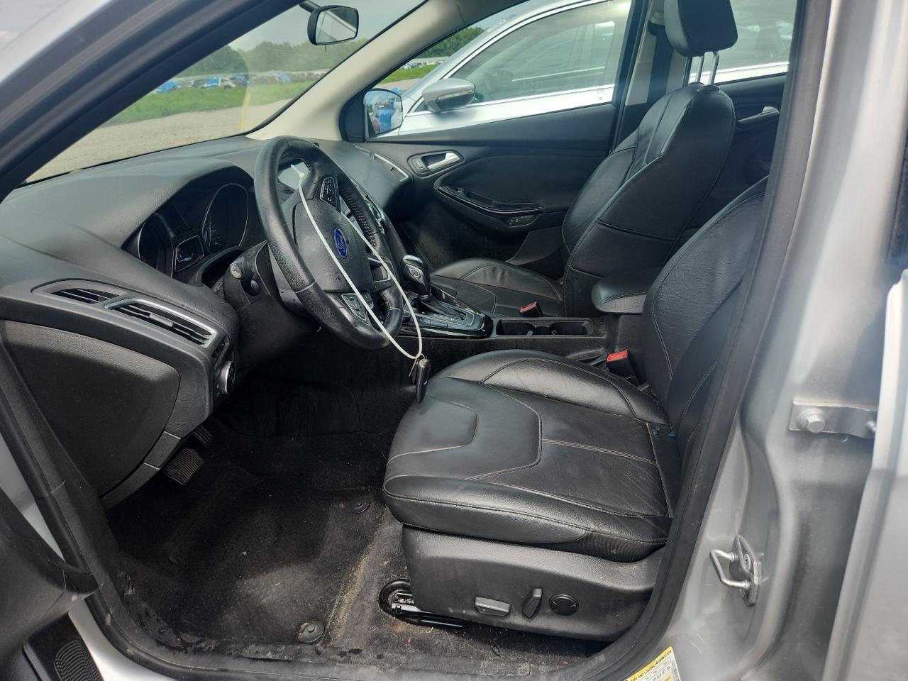 1FADP3J20HL229115 2017 FORD FOCUS photo no. 7