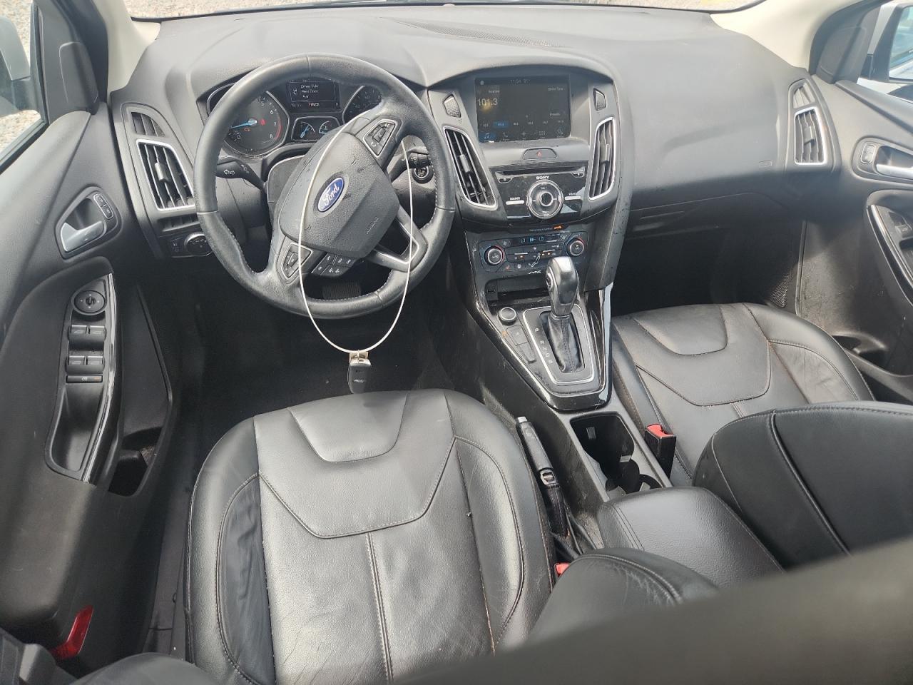 1FADP3J20HL229115 2017 FORD FOCUS photo no. 8