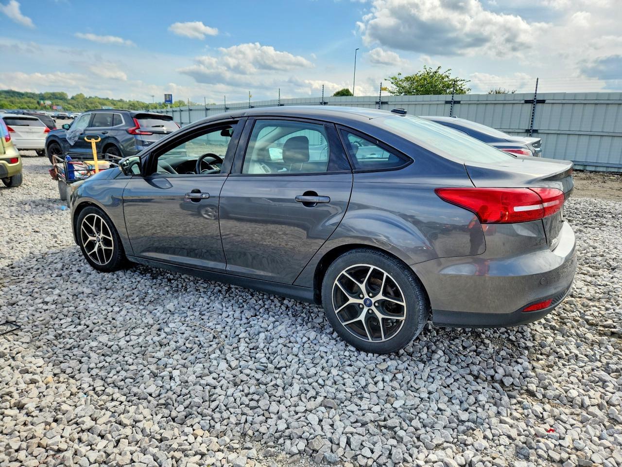 2017 FORD FOCUS SEL — Фото 2 из 12