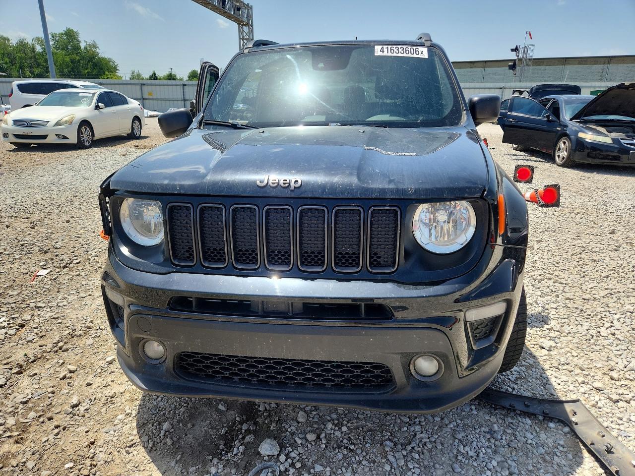 2021 JEEP RENEGADE LATITUDE — Фото 5 из 12