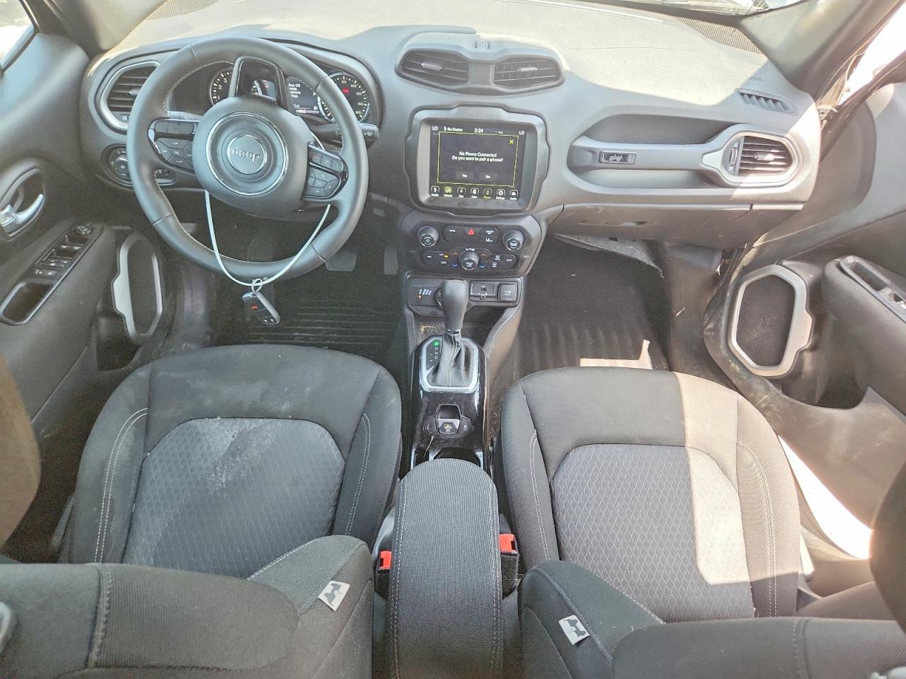 2021 JEEP RENEGADE LATITUDE — Фото 8 из 12