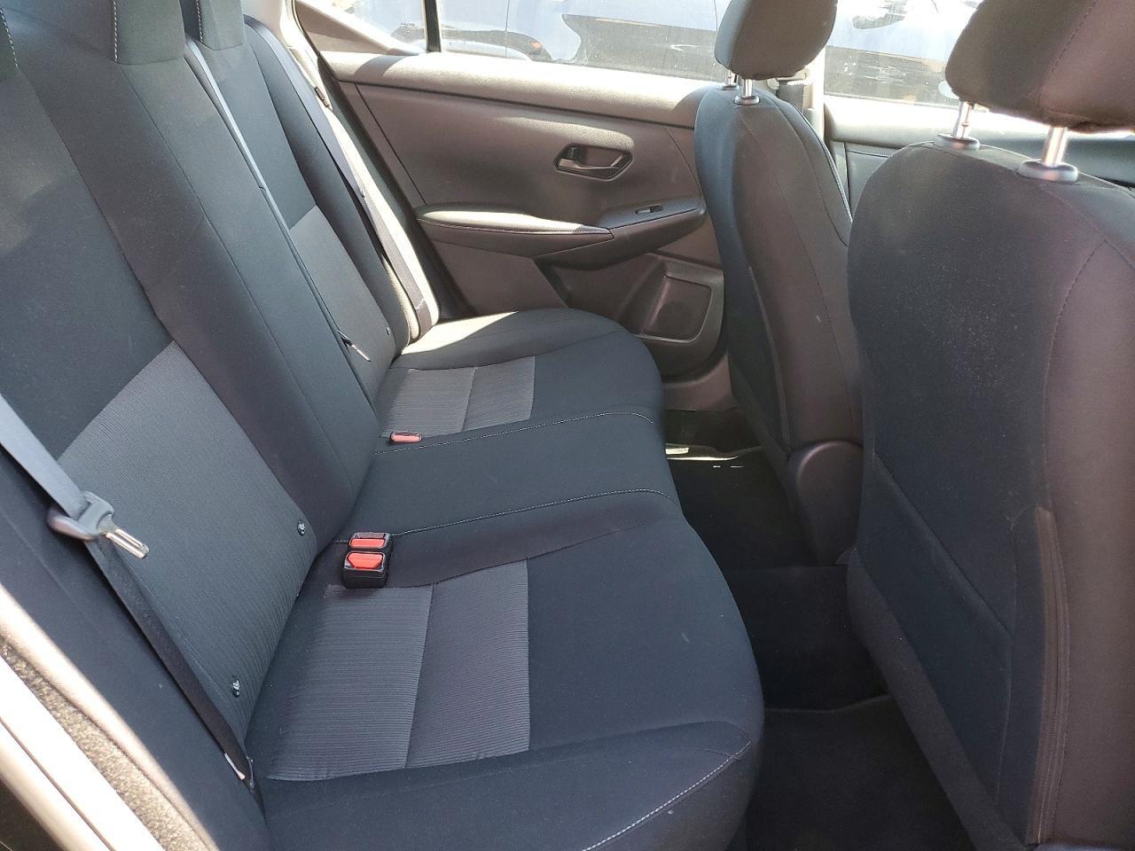 2025 NISSAN SENTRA SV — Фото 10 из 12