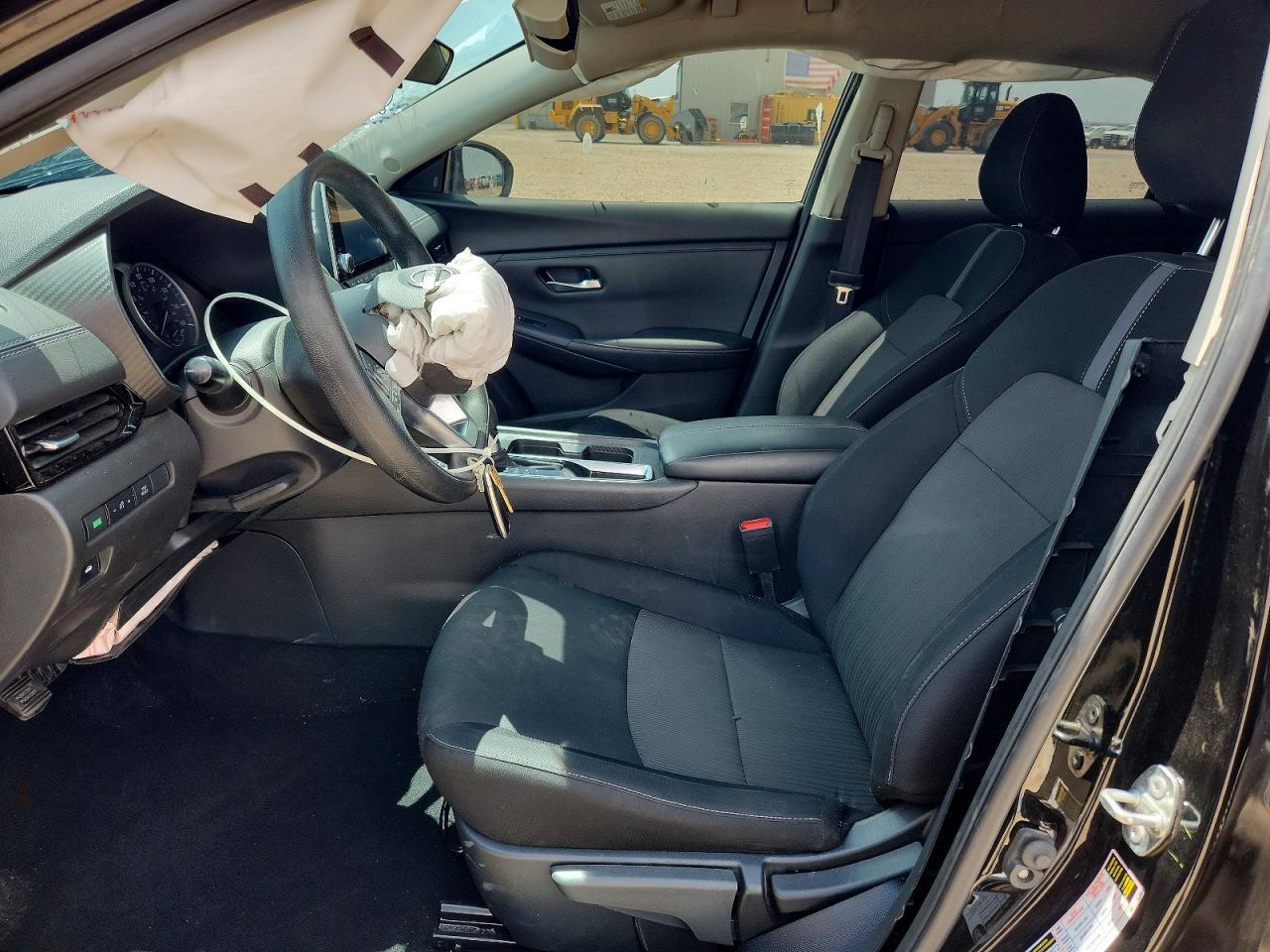 2025 NISSAN SENTRA SV — Фото 7 из 12