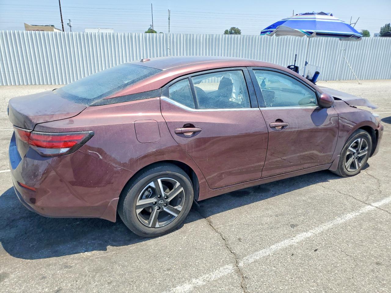 2025 NISSAN SENTRA SV — Фото 3 из 12