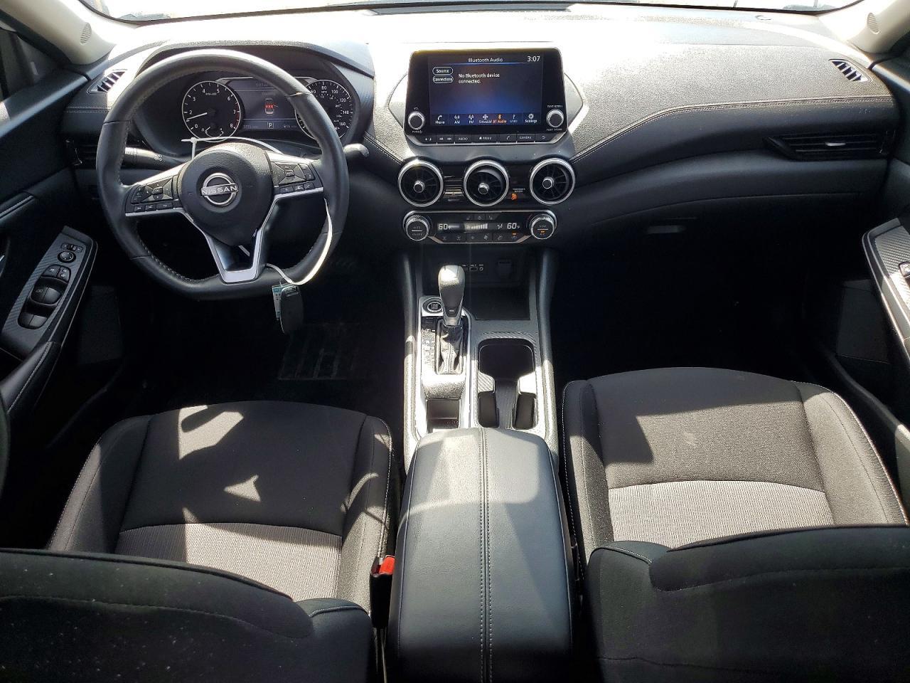 2025 NISSAN SENTRA SV — Фото 8 из 12